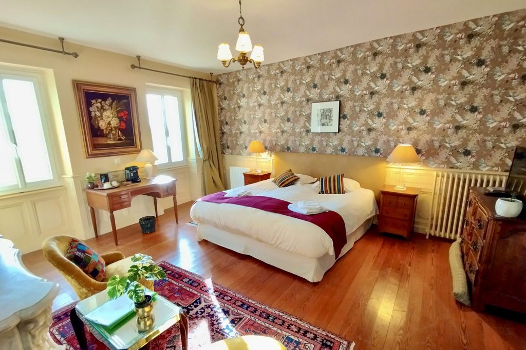 helene 1 scaled helene 1 scaled